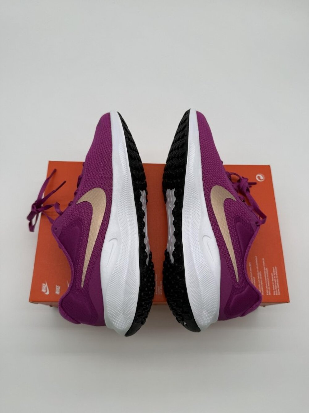 New Nike Revolution 7 Shoes Women's Size 9.5 Pink Running Comfort FB2208 501 - Picture 5 of 9